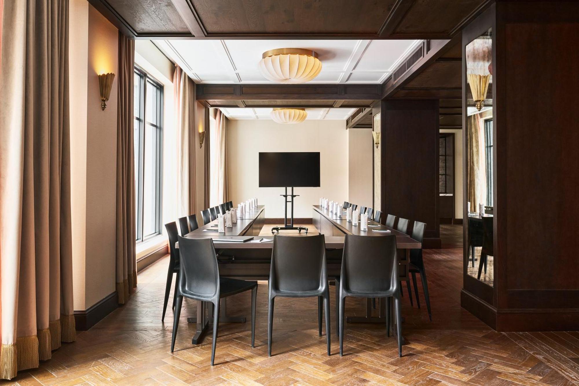 Fidelity Hotel Cleveland Extérieur photo